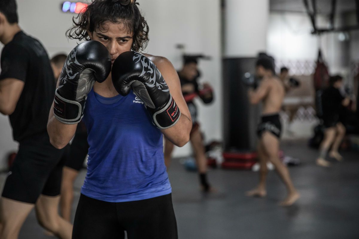 Indian MMA fighter Ritu Phogat trains at Evolve