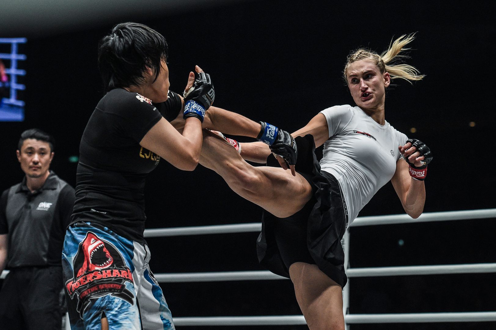 American MMA fighter Colbey Northcutt fires off a high kick against Putri Padmi at ONE: EDGE OF GREATNESS.