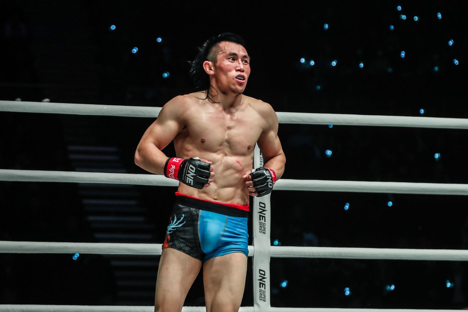 Chinese mixed martial artist Hexigetu gets ready to fight