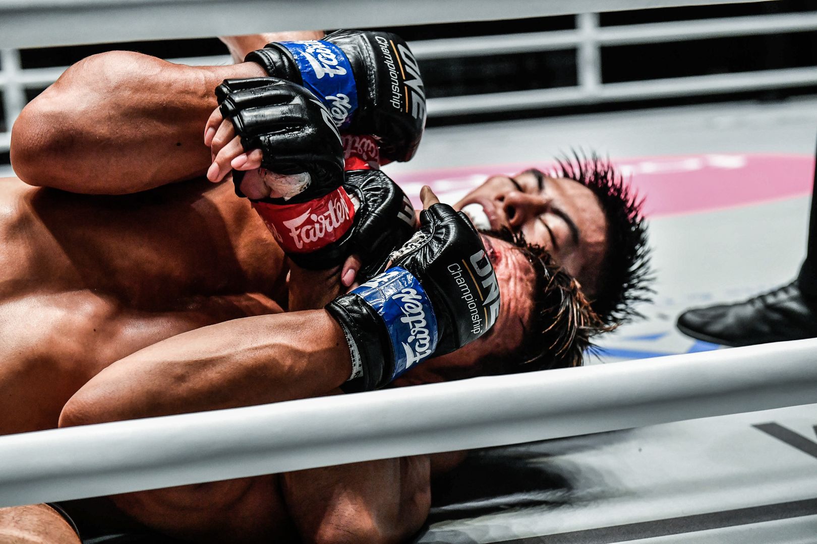 Philippine mixed martial artist Drex Zamboanga locks up the rear-naked choke
