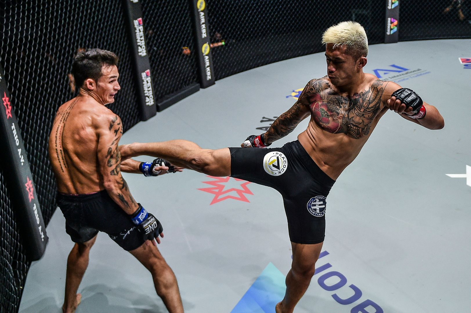 Thanh Le fights Martin Nguyen at ONE: INSIDE THE MATRIX on Friday, 30 October