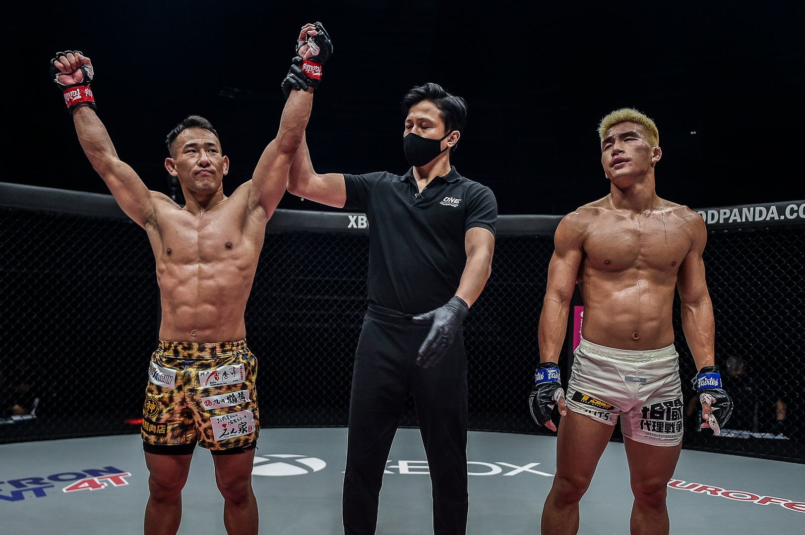 Ryogo Takahashi Yoon Chang Min inside the matrix iv 32.jpg