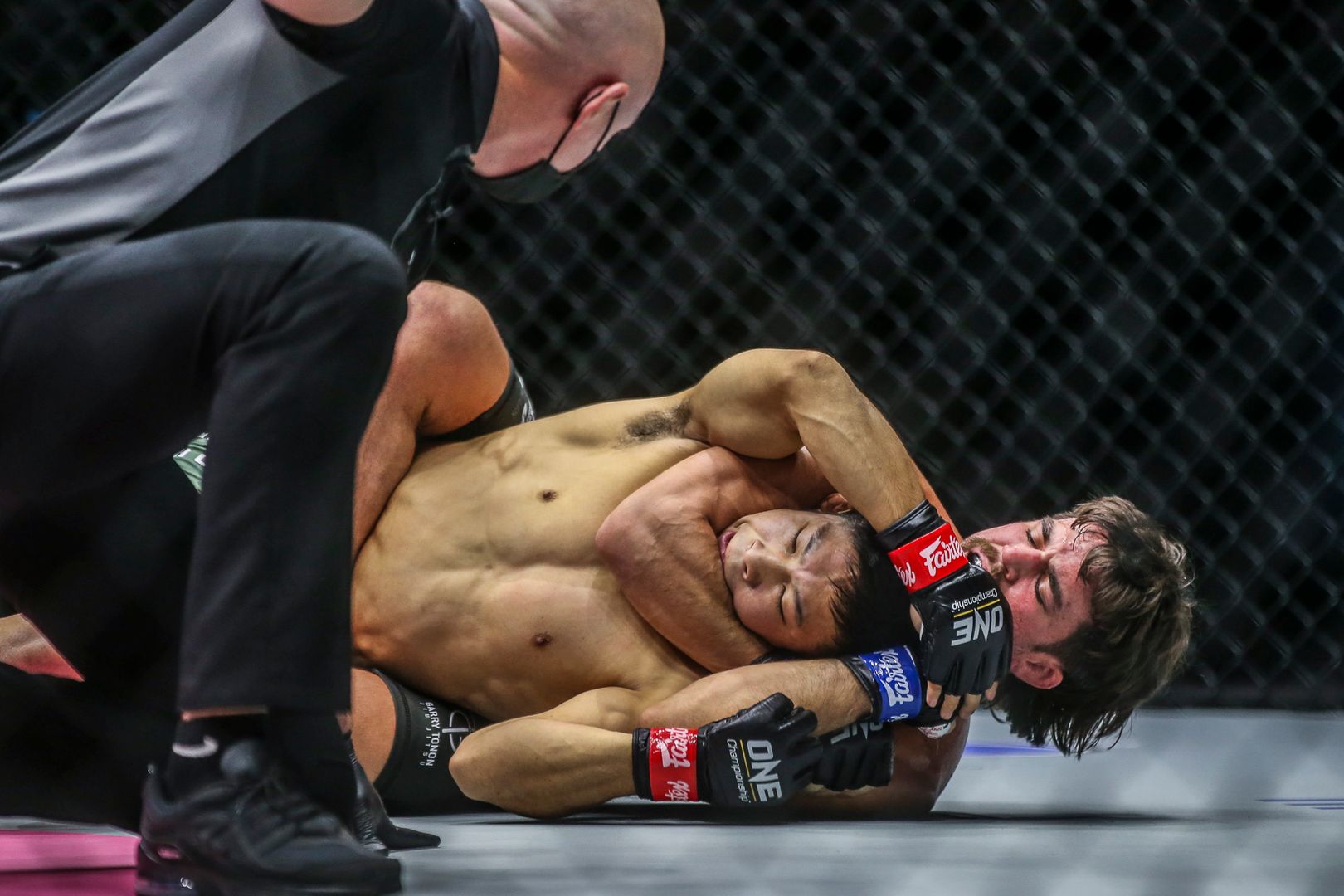 Koyomi Matsushima Garry Tonon BIG BANG 1920X1280 9.jpg