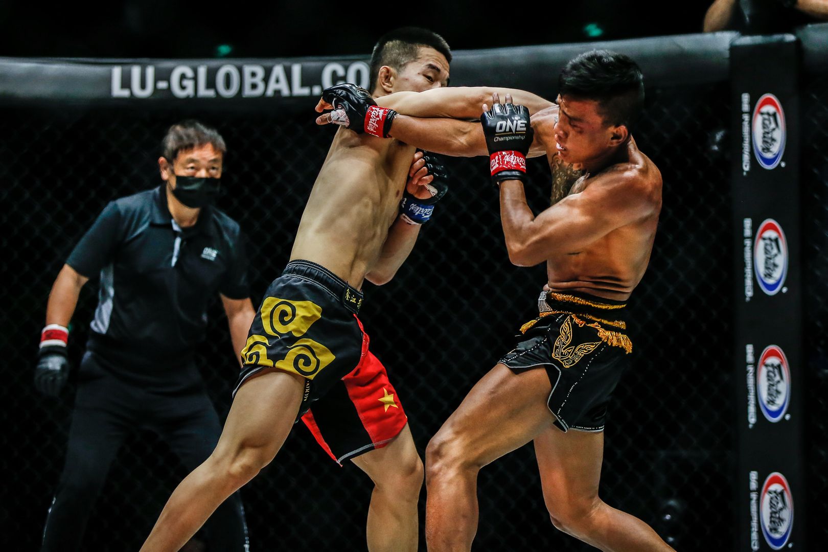 xie wei chan rothana one collision course 1920X1280 8.jpg