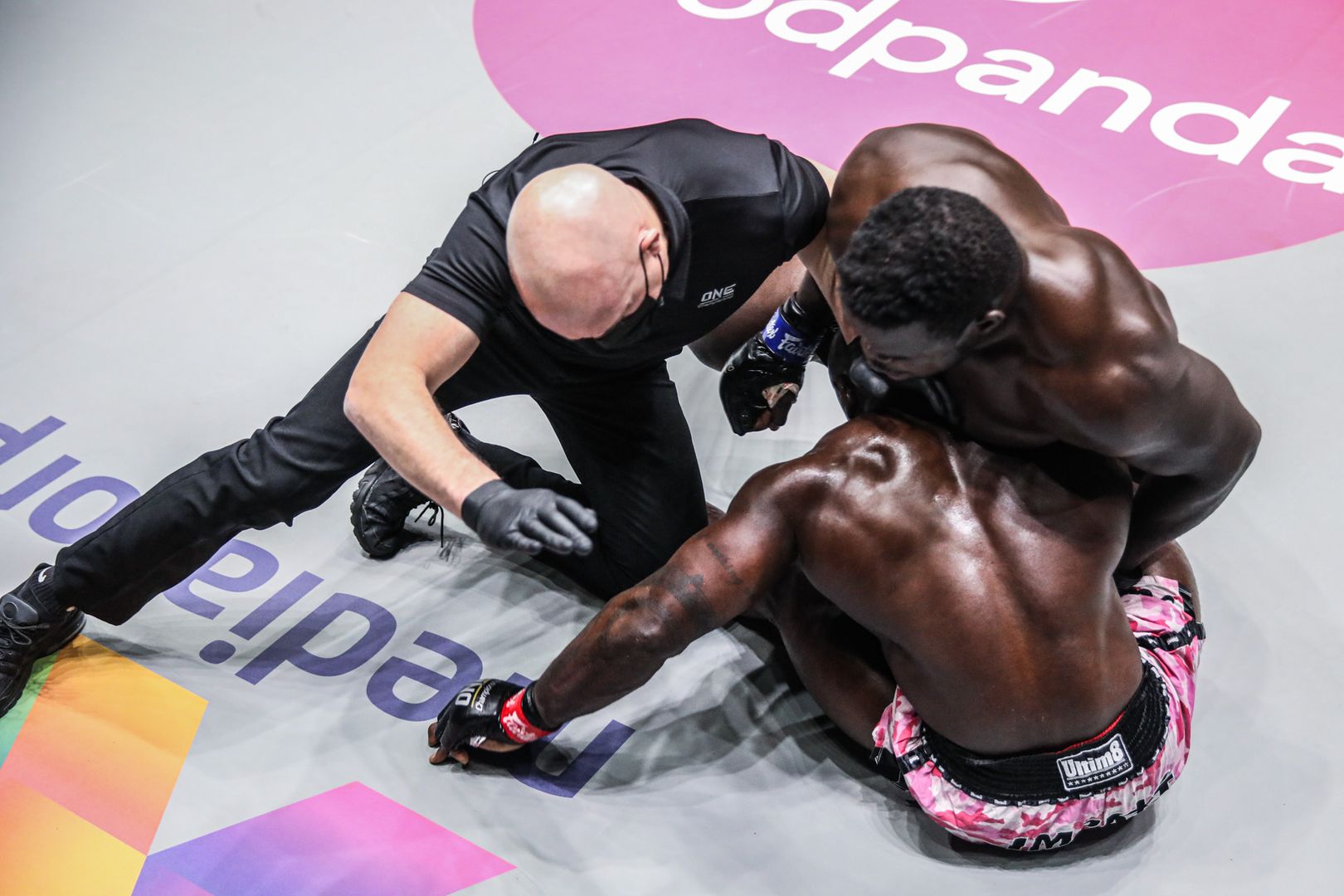 MMA heavyweight stars “Reug Reug” Oumar Kane and Alain Ngalani fight at ONE: UNBREAKABLE II