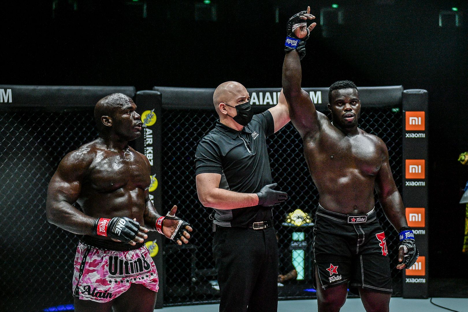 MMA heavyweight stars “Reug Reug” Oumar Kane and Alain Ngalani fight at ONE: UNBREAKABLE II