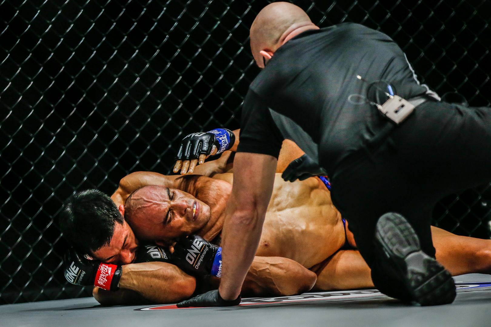 MMA fighters Daichi Takenaka and Ivanildo Delfino compete at ONE: UNBREAKABLE II in January 2021