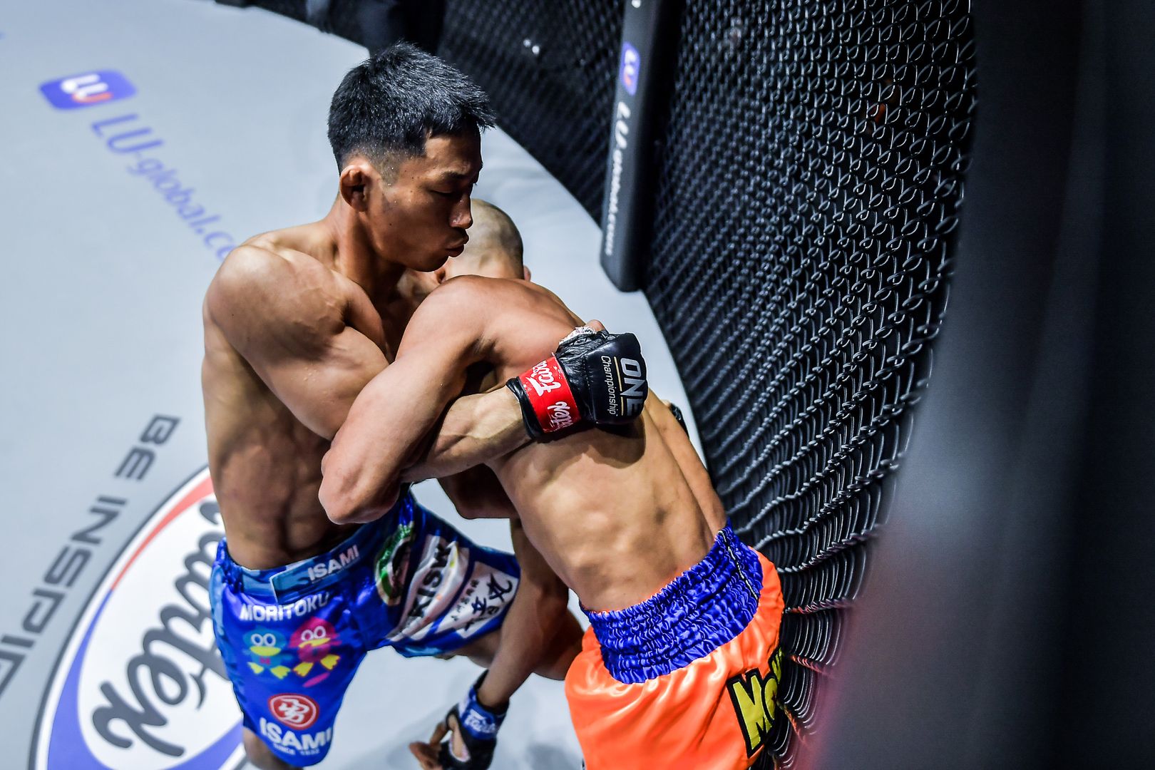 MMA fighters Daichi Takenaka and Ivanildo Delfino compete at ONE: UNBREAKABLE II in January 2021