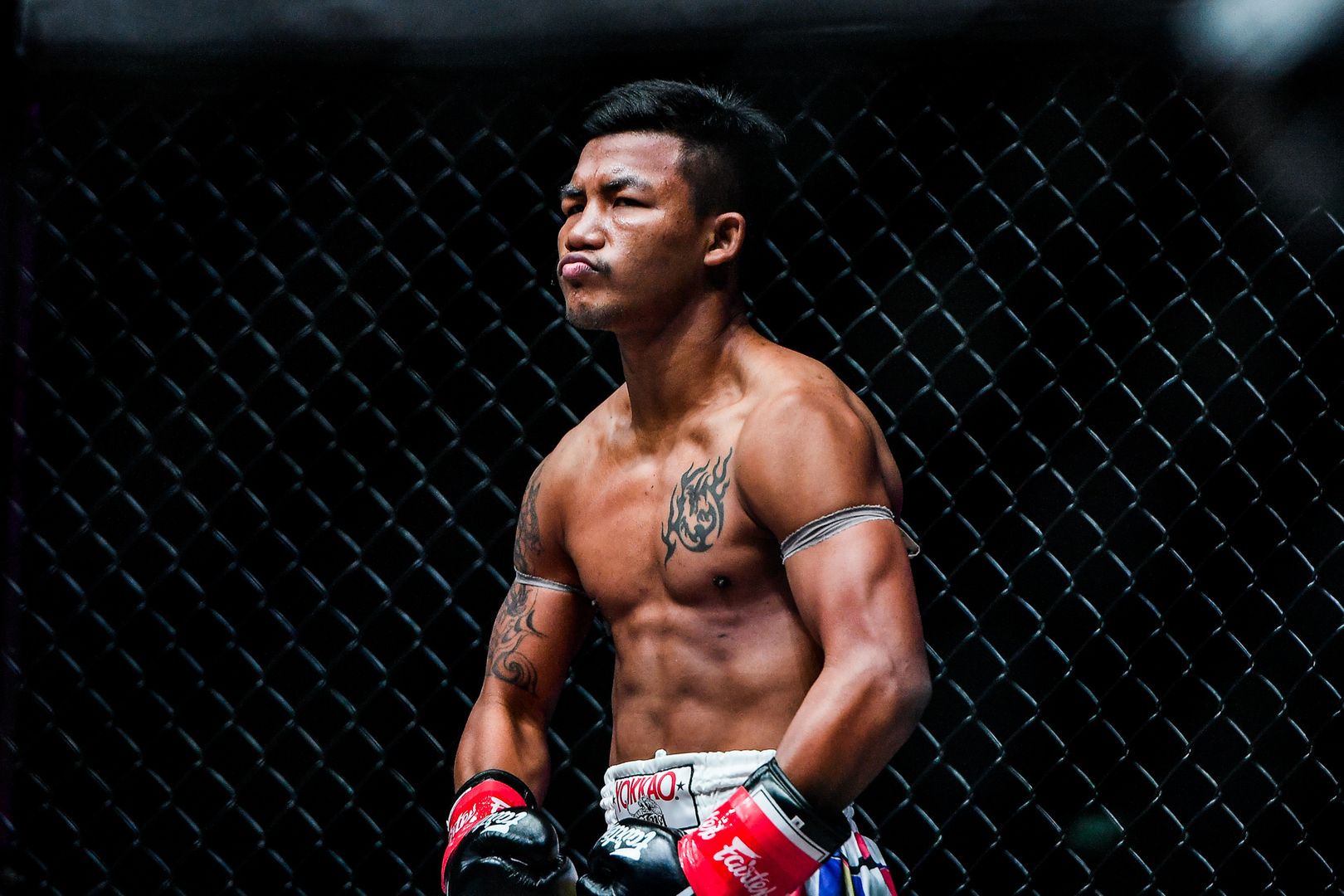 Rodtang Jitmuangnon fights Tagir Khalilov at ONE: FISTS OF FURY
