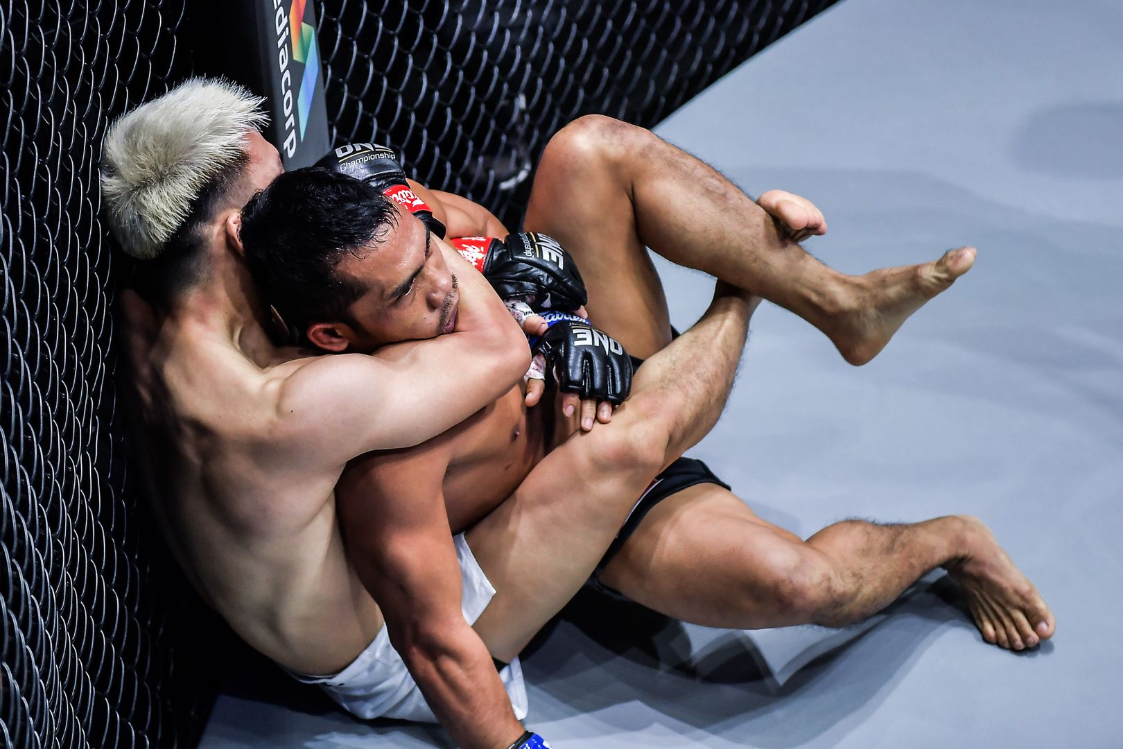 Photos from Ryuto Sawada and Robin Catalan's MMA fight at ONE: UNBREAKABLE III in 5 February 2021