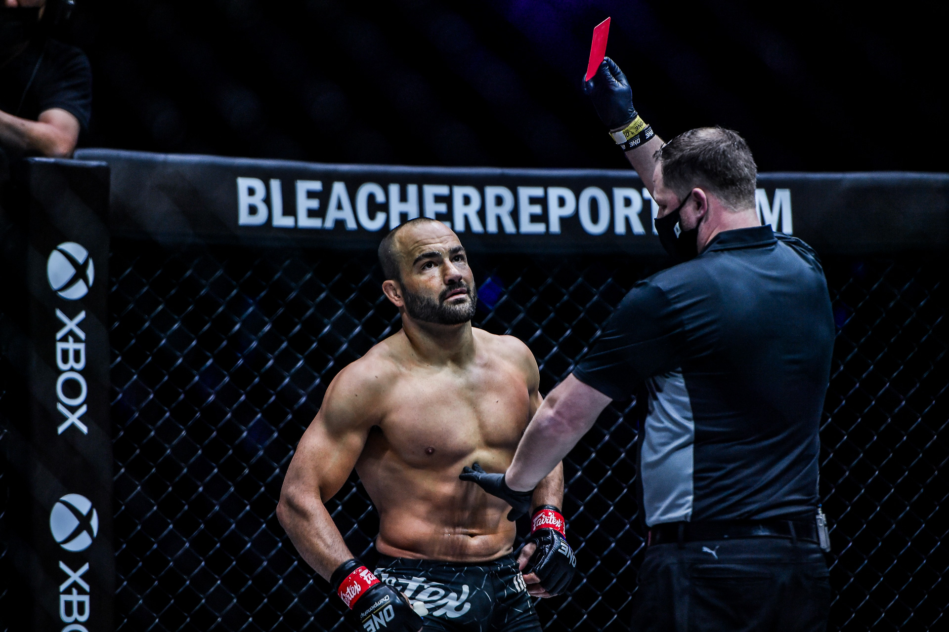 Eddie Alvarez Iuri Lapicus ONE on TNT I 9.jpg
