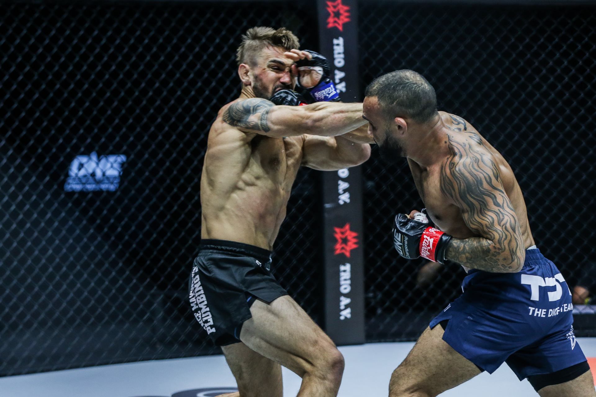 Scenes from John Lineker versus Troy Worthen at "ONE on TNT III"