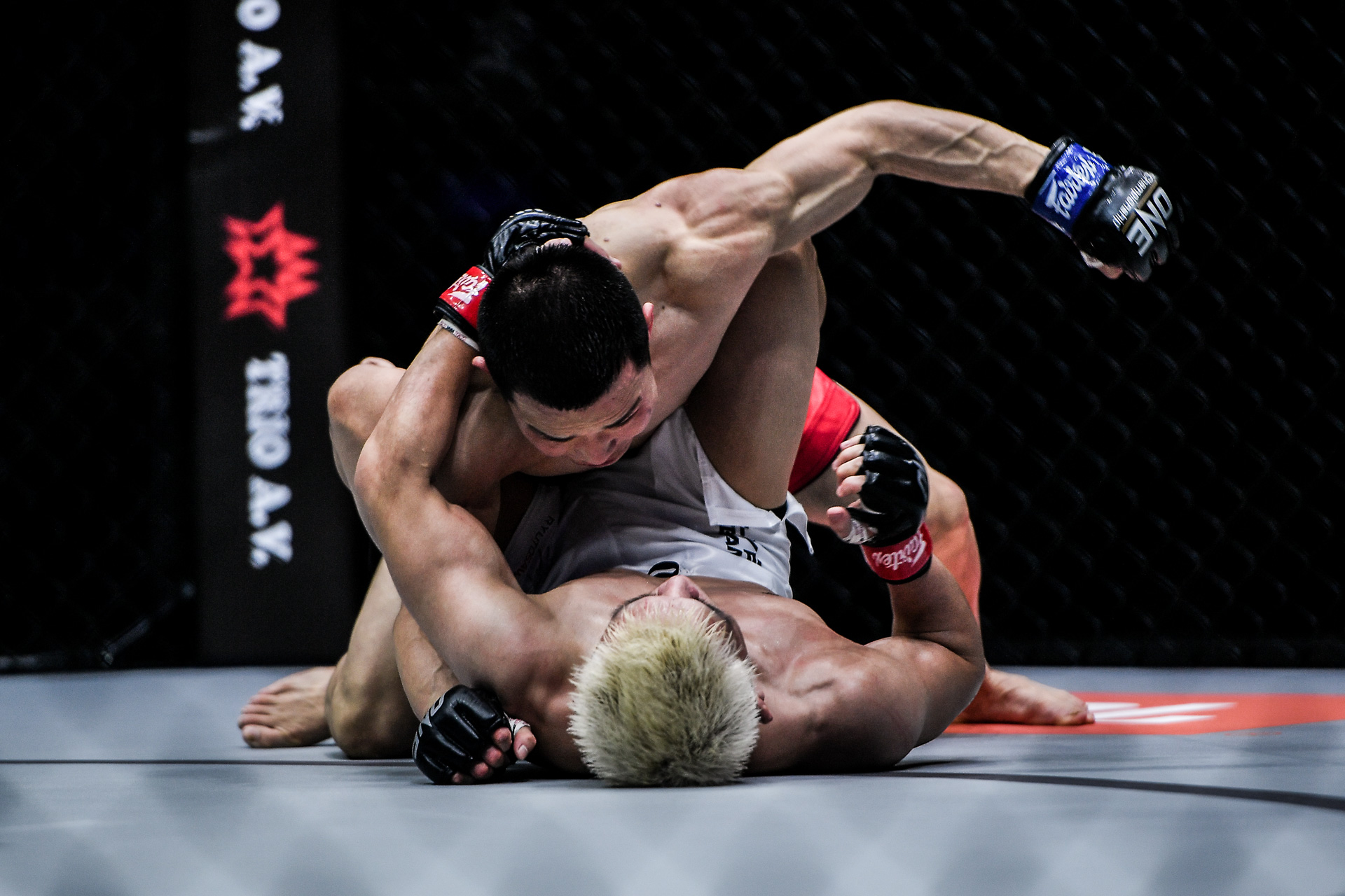 Ryuto Sawada Miao Li Tao 1920X1280 ONE on TNT III 21.jpg