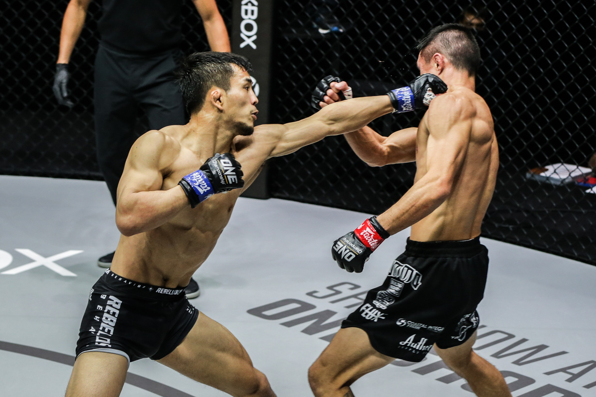 Scenes from Yuya Wakamatsu vs. Reece McLaren at "ONE on TNT III"