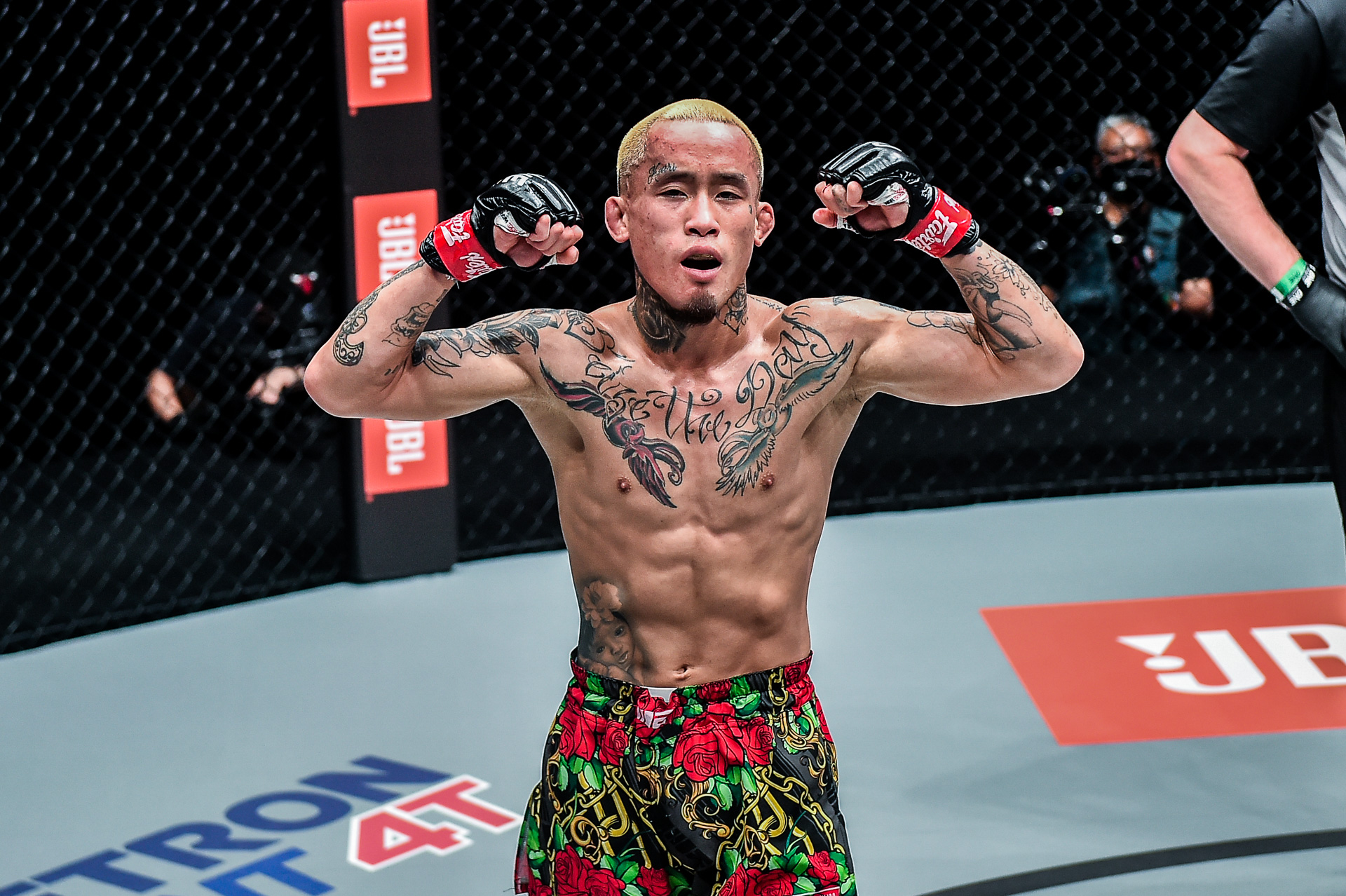 Scenes from the fight between Anthony Do and Liang Hui at ONE: FULL BLAST