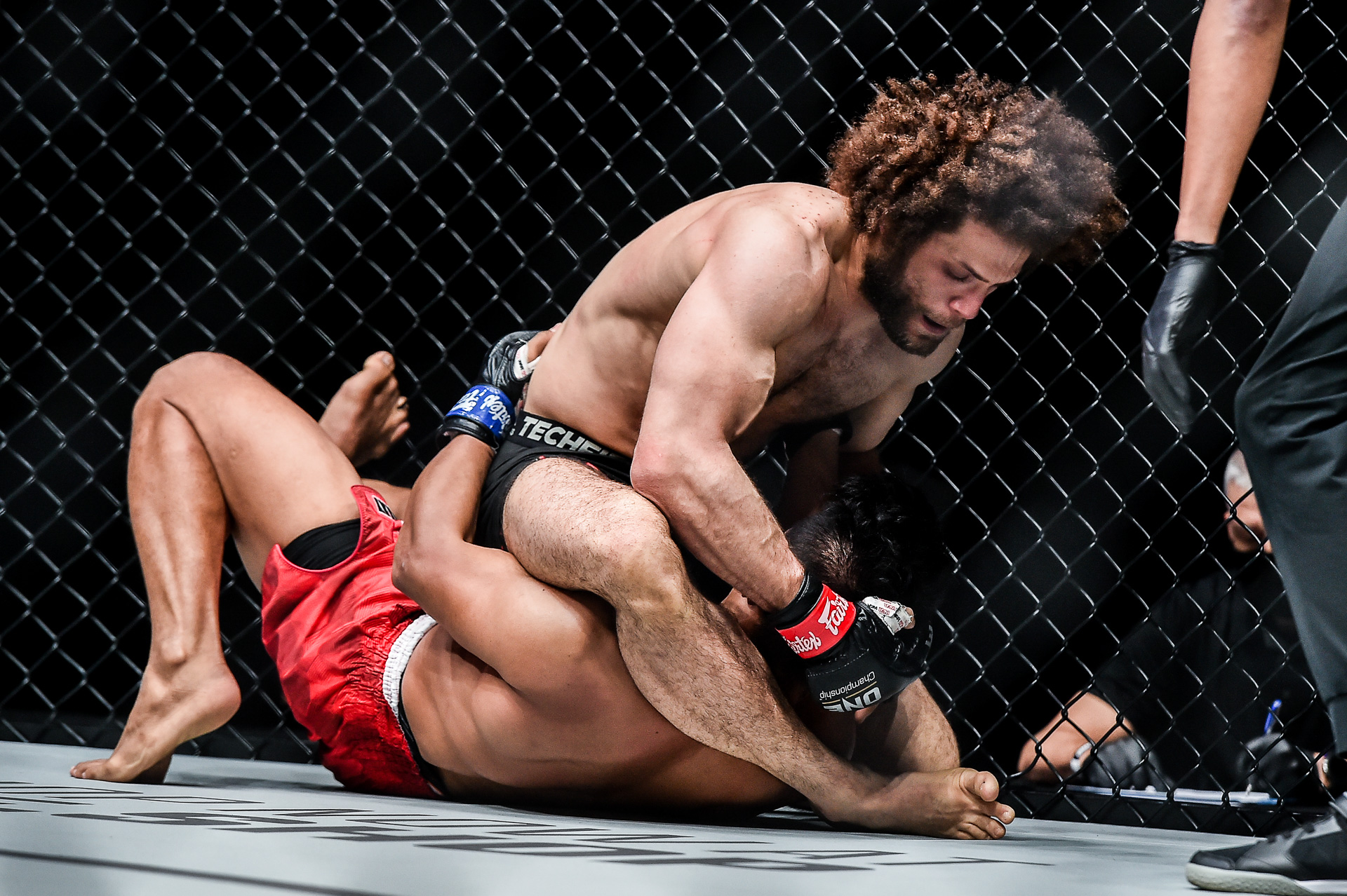 Edward Kelly Ahmed Faress FULL BLAST 1920X1278 13.jpg