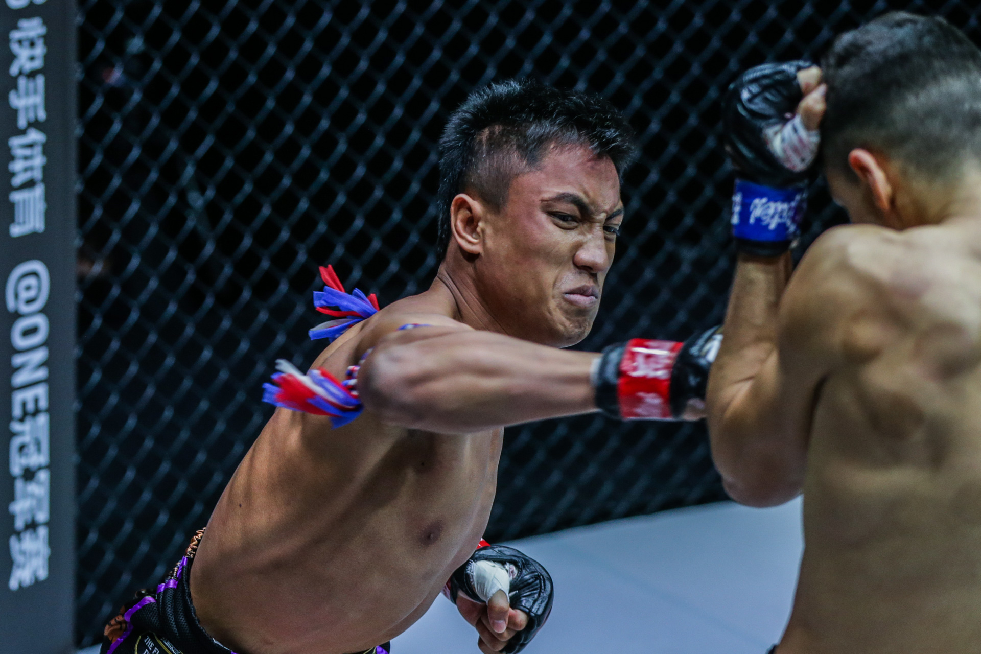 Pictures from the Mongkolpetch Petchyindee Academy vs. Elias Mahmoudi bout at ONE: FULL BLAST II