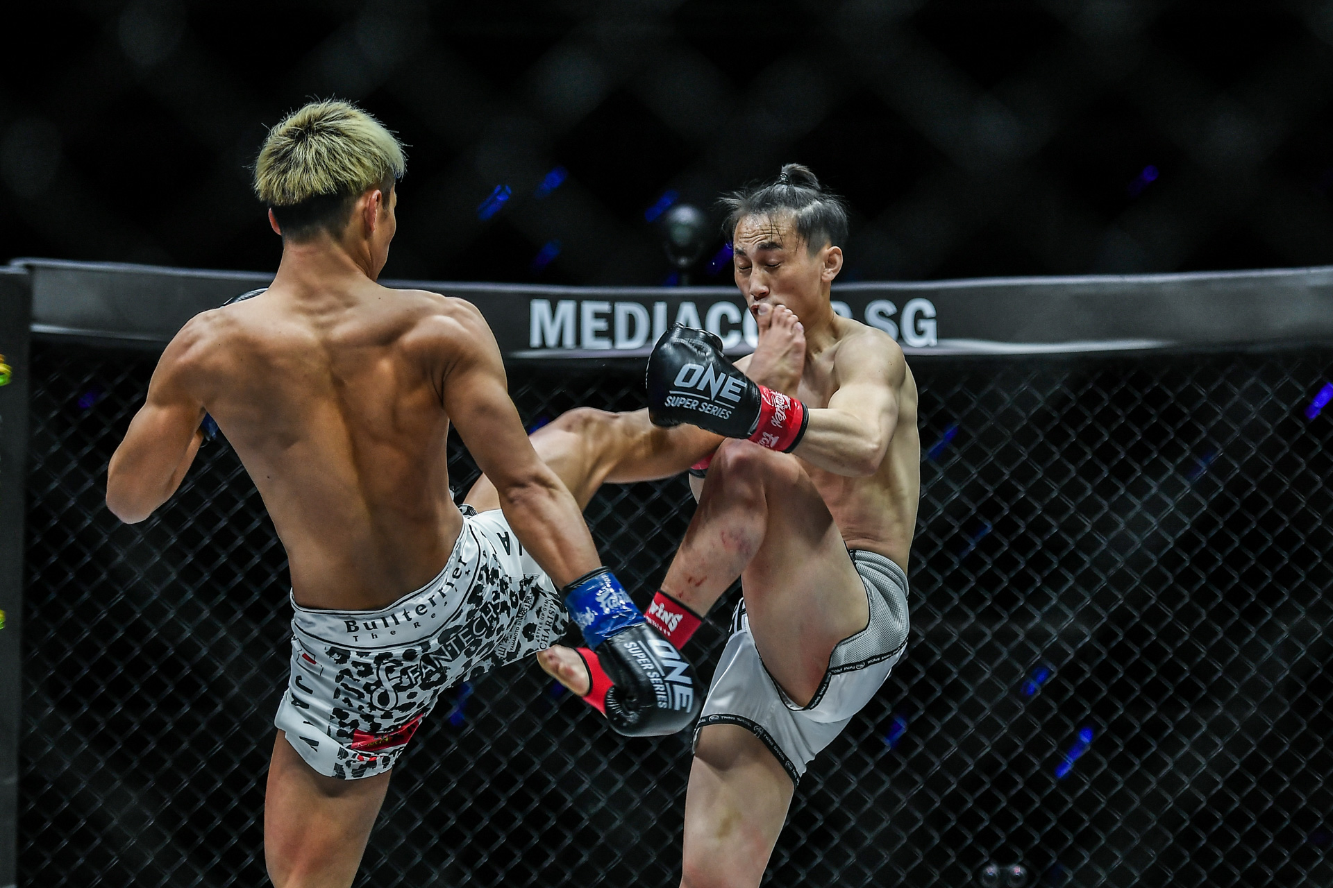 Wang Wenfeng Taiki Naito FULL BLAST 1920X1280 14.jpg