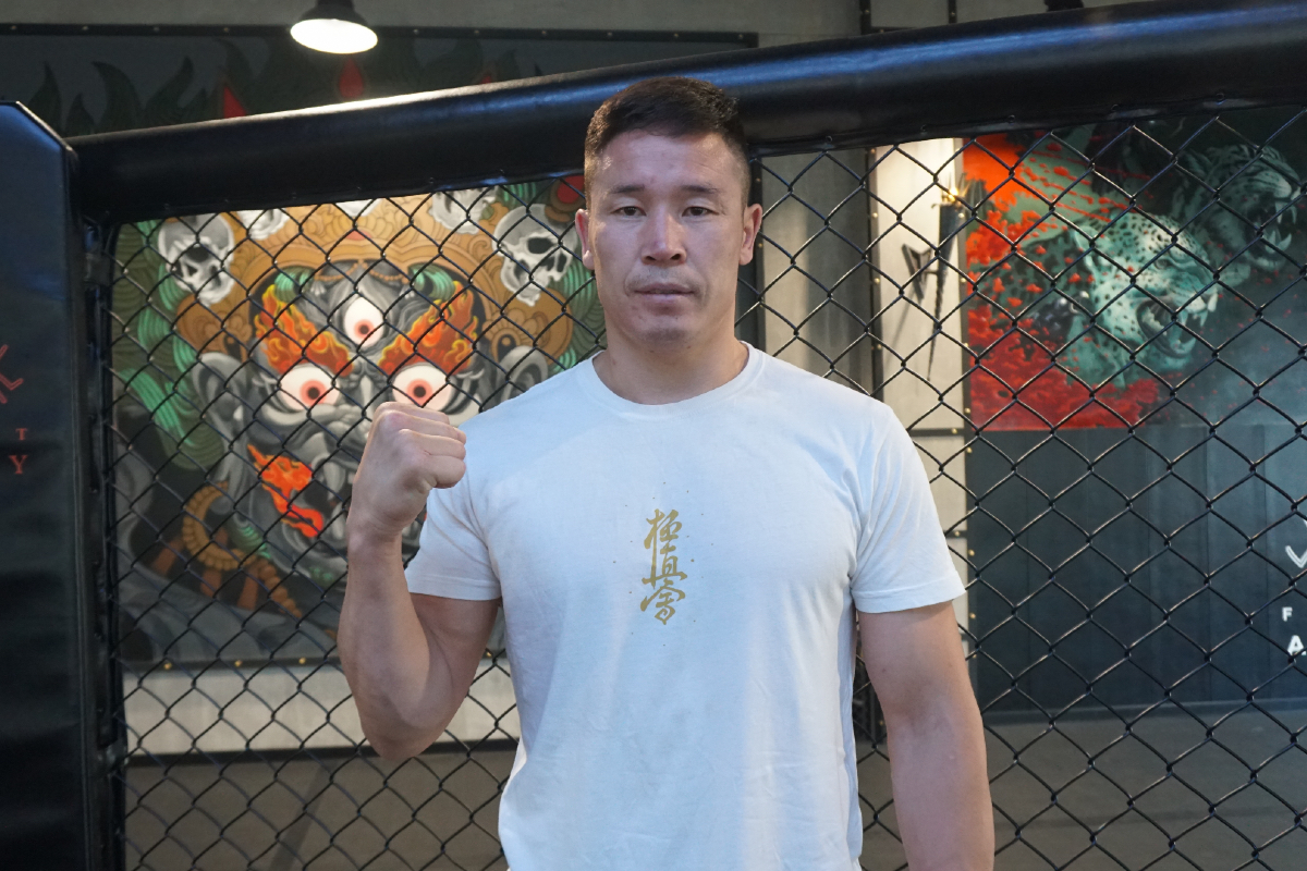 Otgonbaatar Nergui Posed