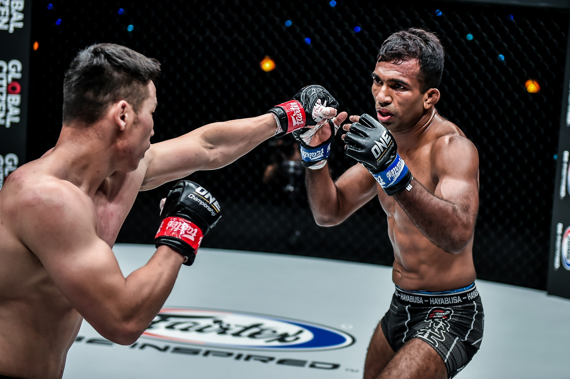Pictures from the fight between Rahul Raju and Otgonbaatar Nergui at ONE: BATTLEGROUND II