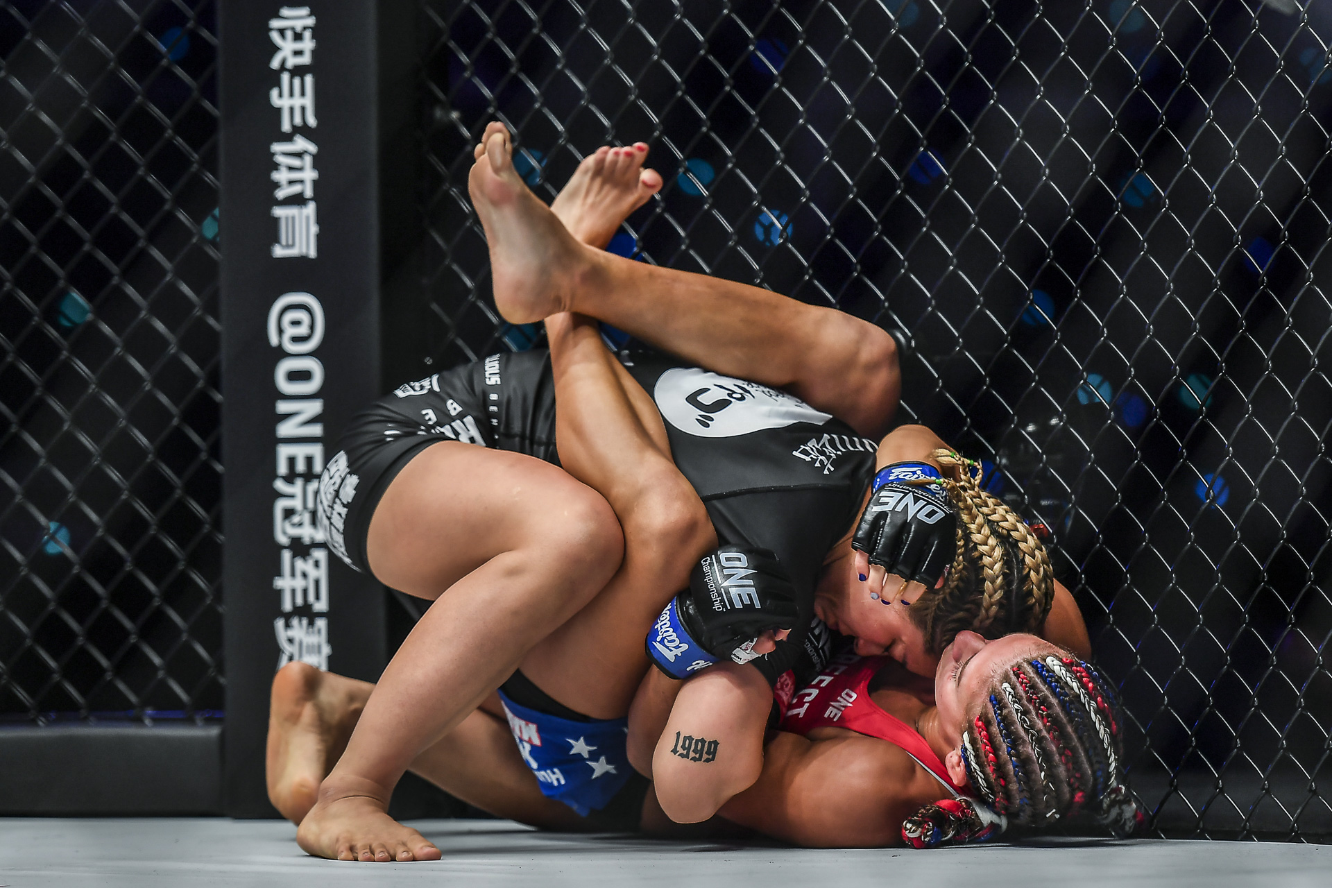 Pictures from the bout between Itsuki Hirata and Alyse Anderson at ONE: EMPOWER