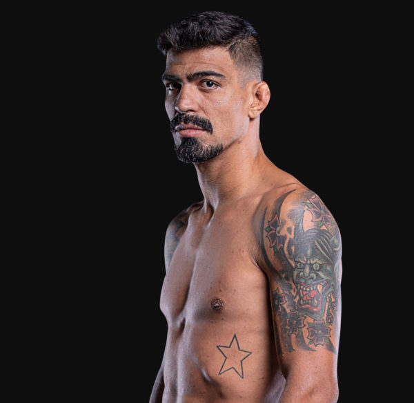 Rafael_Nunes hero 1200x11651 600x583