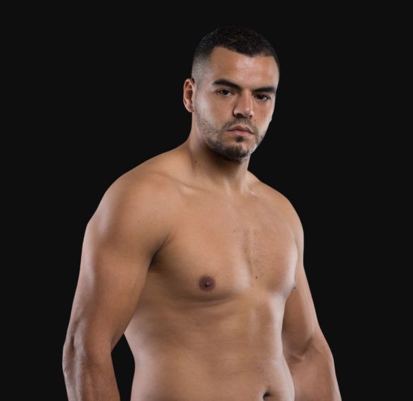 Tarik Khbabez Hero 1200x1165 600x583