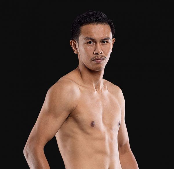 Yodpanomrung_Jitmuangnon hero 1200x1165 1 600x583