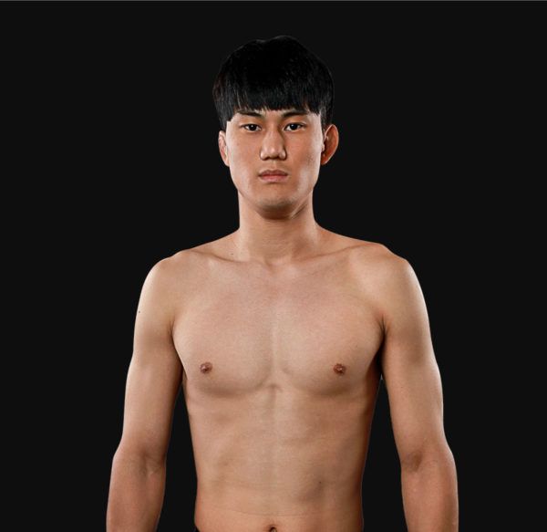 Tae_Ho_Bak hero 1200x1165 1 600x583
