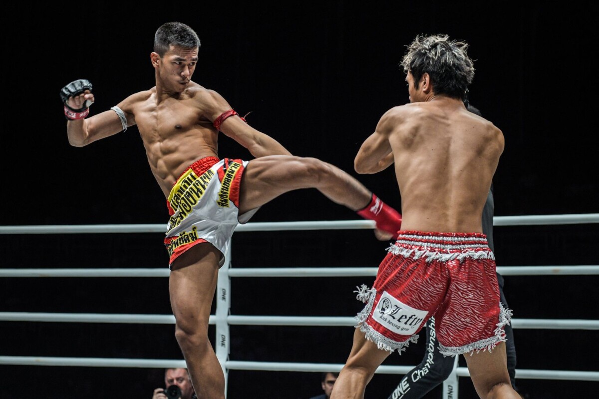 Panpayak Jitmuangnon defeats Masahide Kudo at ONE IMMORTAL TRIUMPH YK 8688