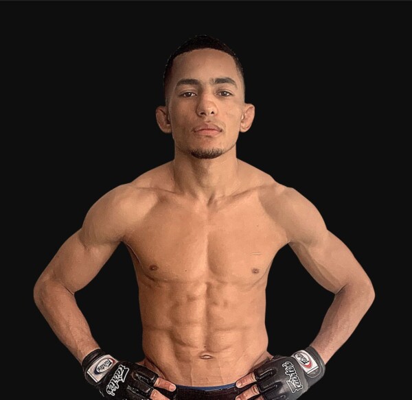 Micael_De_Jesus hero 1200x1165 1 600x583