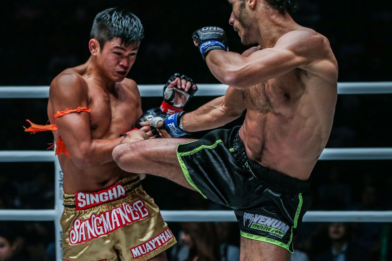 Sangmanee Sathian MuayThai defeats Azize Hlali at ONE MASTERS OF FATE DC DUX_5520