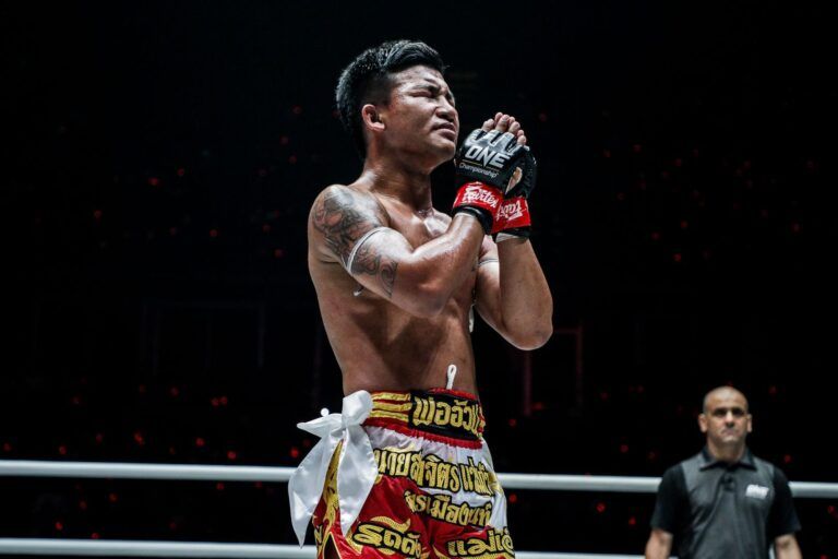 Rodtang Jitmuangnon defeats Jonathan Haggerty at ONE A NEW TOMORROW DC 6303 768x512