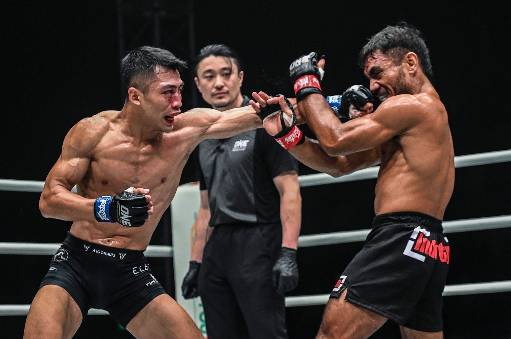 Indonesian mixed martial arts Abro Fernandes and Eko Priandono collide in February 2020