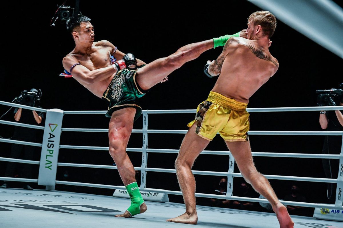 Muay Thai superstar Petchmorakot Petchyindee Academy battles Magnus Andersson in a ONE Super Series World Title fight