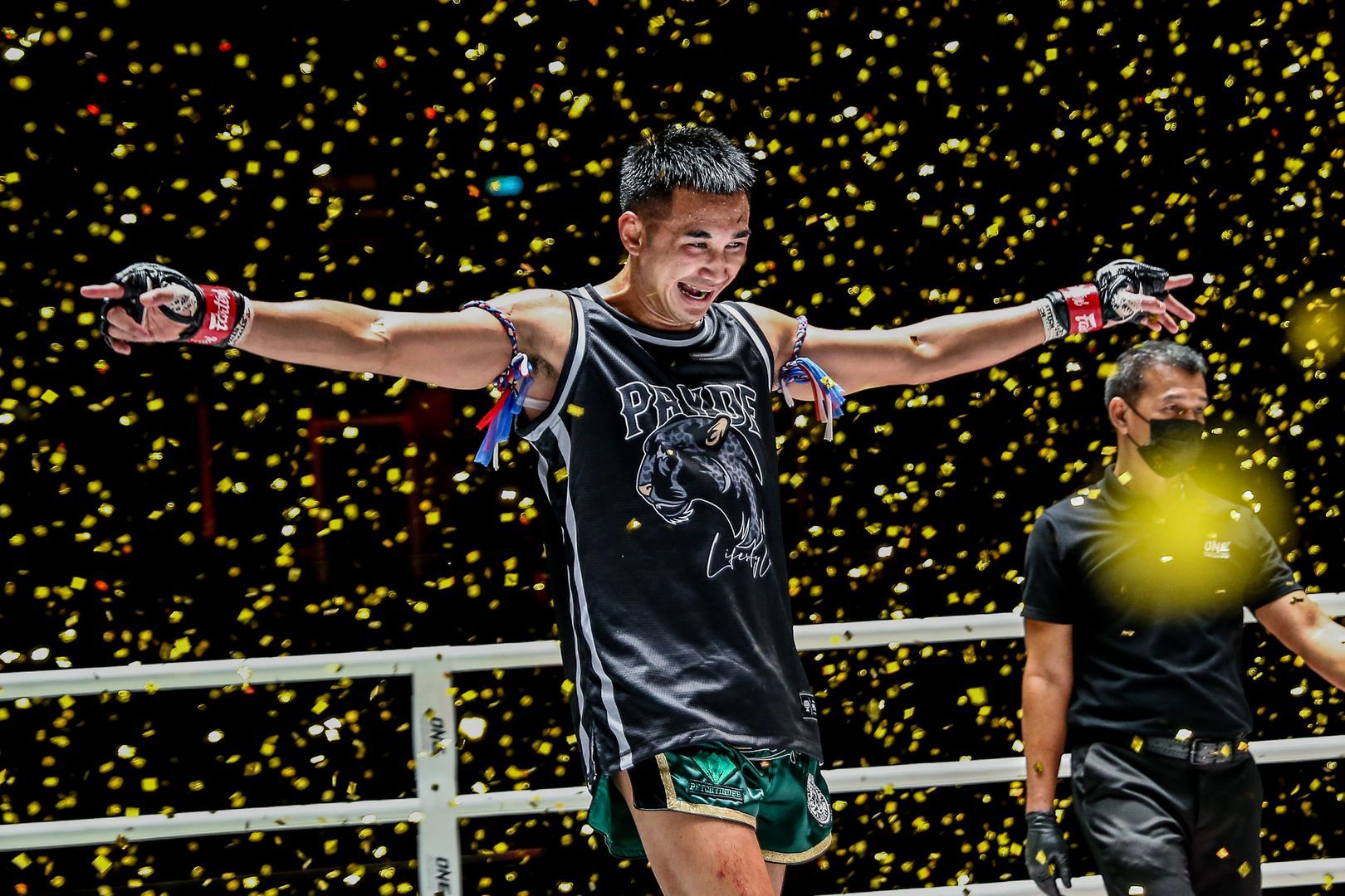 Muay Thai superstar Petchmorakot Petchyindee Academy battles Magnus Andersson in a ONE Super Series World Title fight