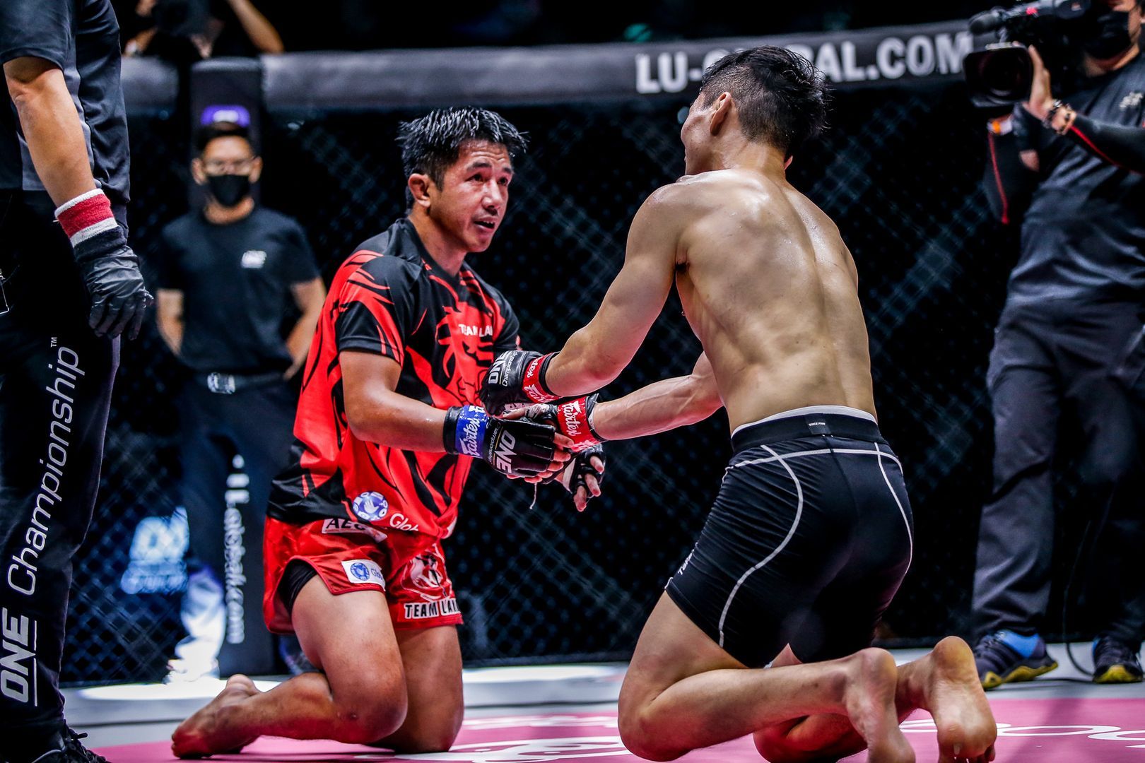 Geje Eustaquio Song Min Jong inside the matrix 3 23
