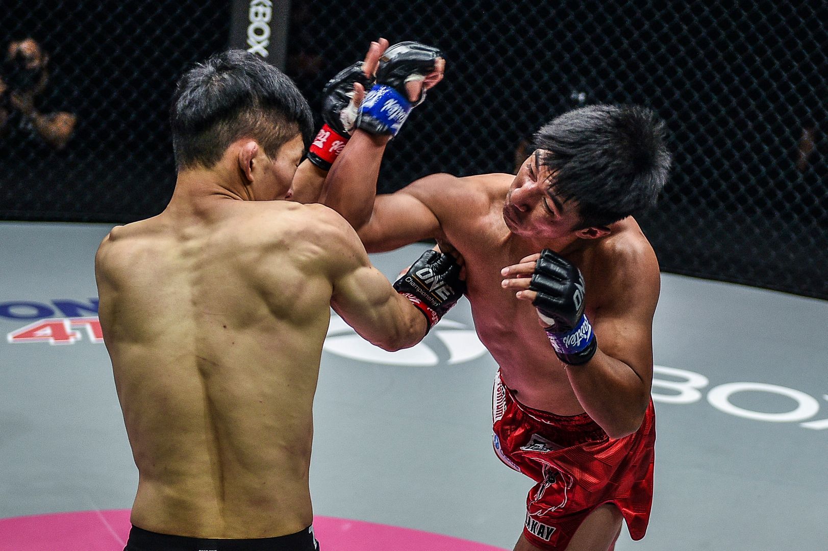 Geje Eustaquio Song Min Jong inside the matrix 3 28
