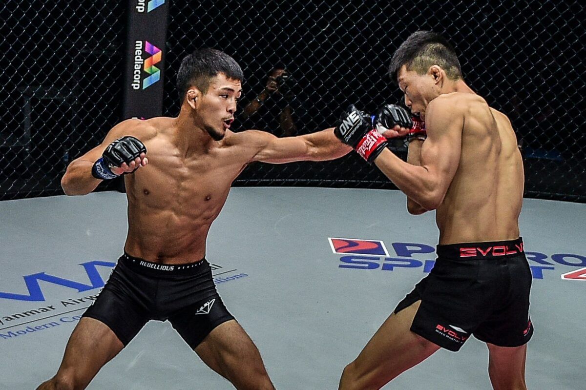 Japanese MMA star Yuya Wakamatsu fights South Korean phenom Kim Kyu Sung at ONE: INSIDE THE MATRIX II in Singapore