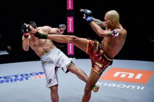 Jamal Yusupov Samy Sana ONE Collision Course 1920X1280 35 300x200 2.jpg