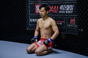 Kairat Akhmetov Dae Hwan Kim ONE Collision Course 1920X1280 17 300x200 2.jpg