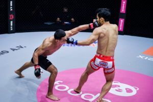 Kairat Akhmetov Dae Hwan Kim ONE Collision Course 1920X1280 21 300x200 2.jpg