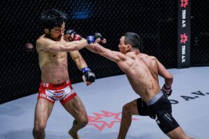 Kairat Akhmetov Dae Hwan Kim ONE Collision Course 1920X1280 30 300x200 2.jpg
