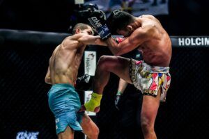 Ilias Ennahachi Superlek Kiatmoo9 ONE FISTS OF FURY 1920X1280 27