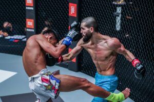 Ilias Ennahachi Superlek Kiatmoo9 ONE FISTS OF FURY 1920X1280 35