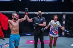 Ilias Ennahachi Superlek Kiatmoo9 ONE FISTS OF FURY 1920X1280 47