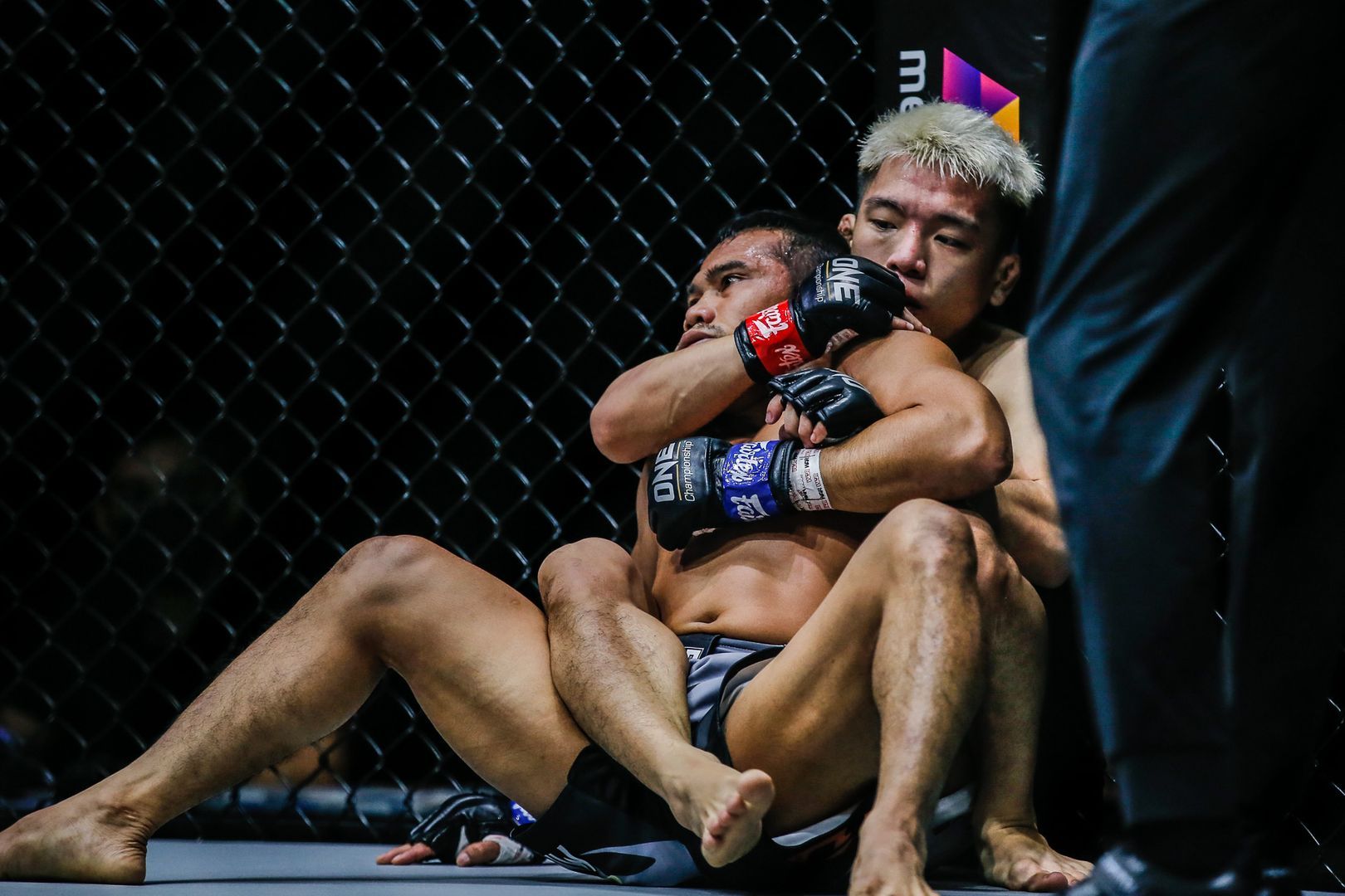 Ryuto Sawada Robin Catalan UNBREAKABLE III 1920X1280 11
