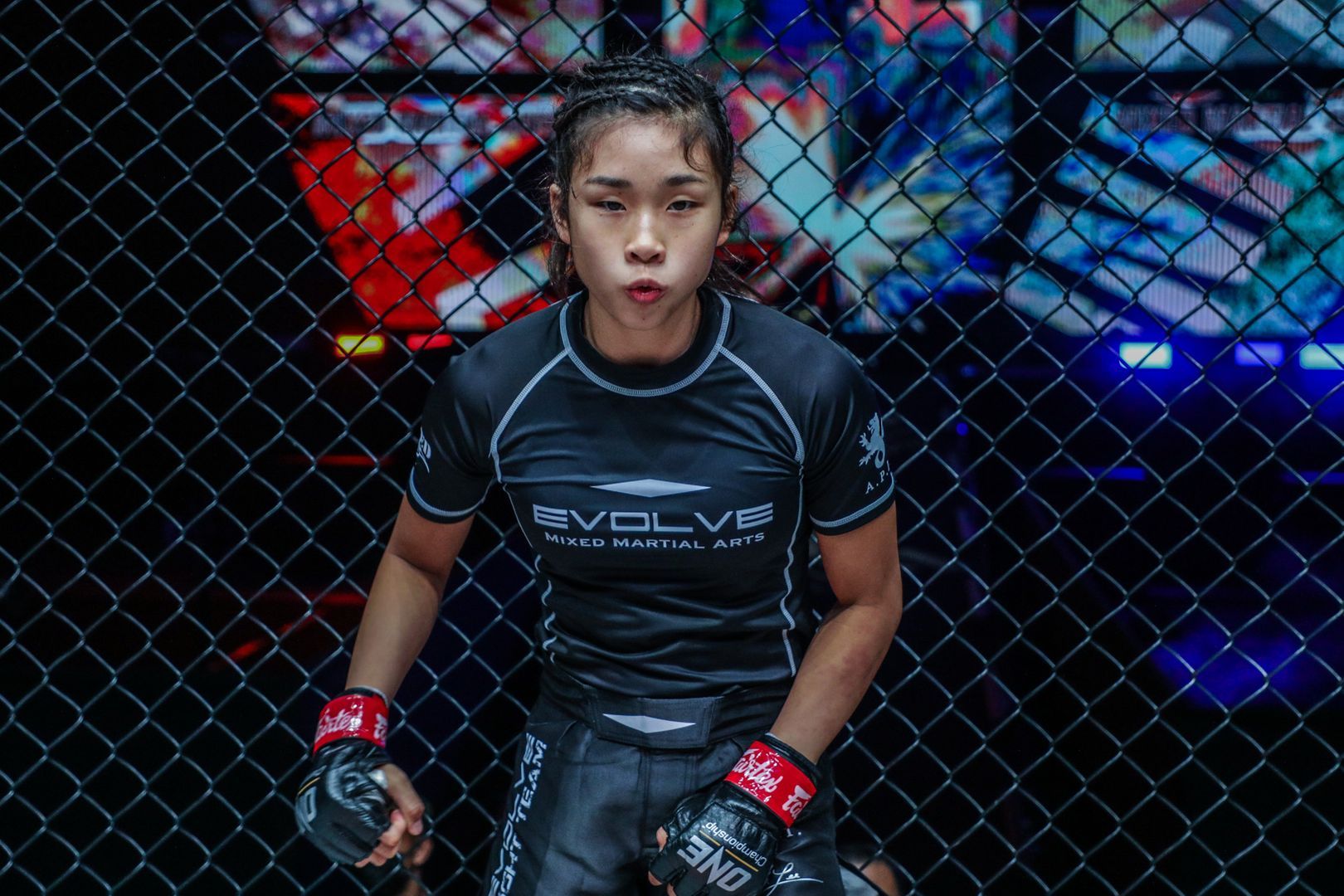 Sunisa Srisen Victoria Lee FISTS OF FURY 1920X1280 15