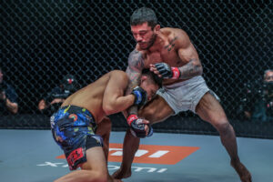 Hiroba Minowa Alex Silva FISTS OF FURY III 1920X1280 23