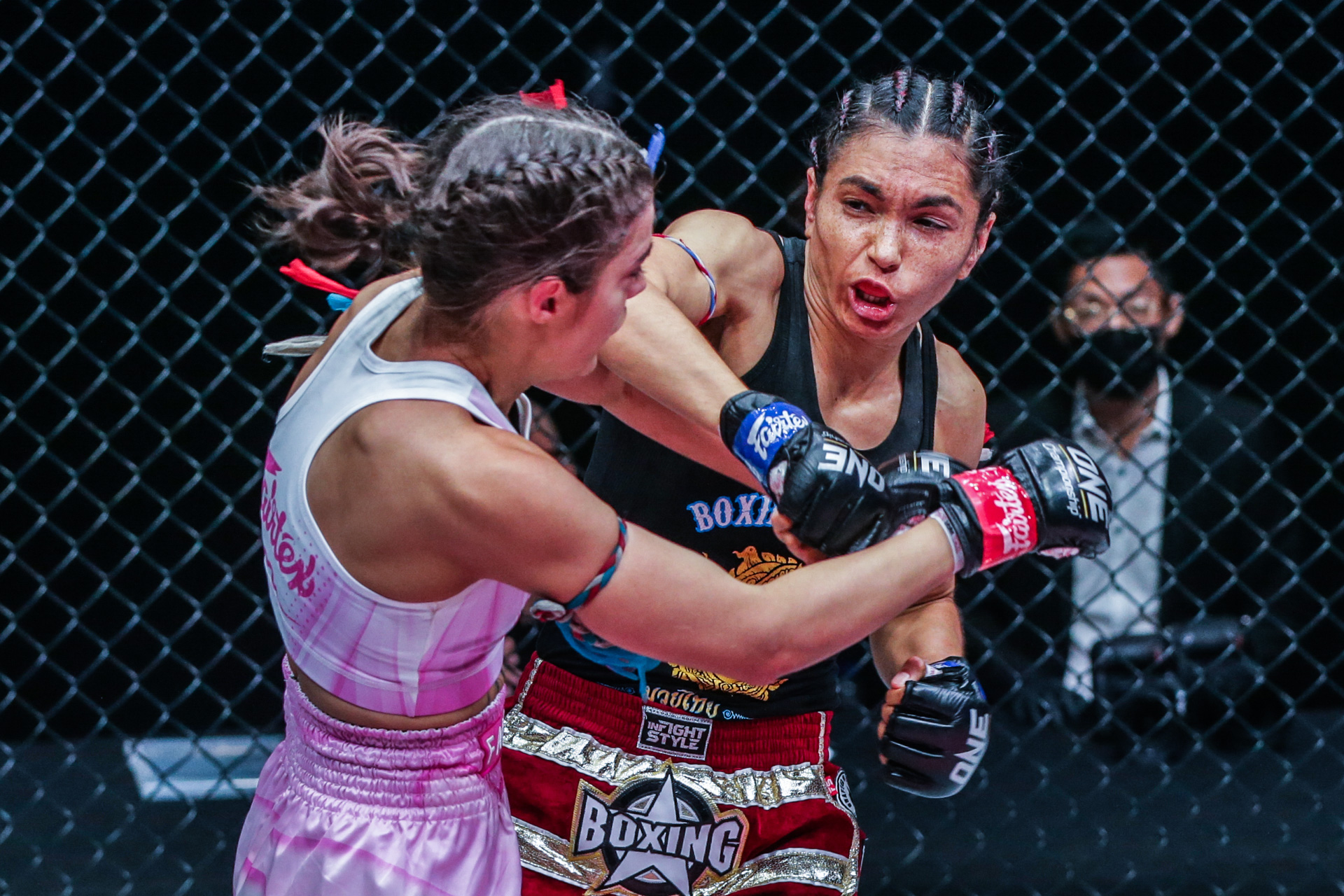 Janet Todd Alma Juniku FISTS OF FURY III 1920X1280 26